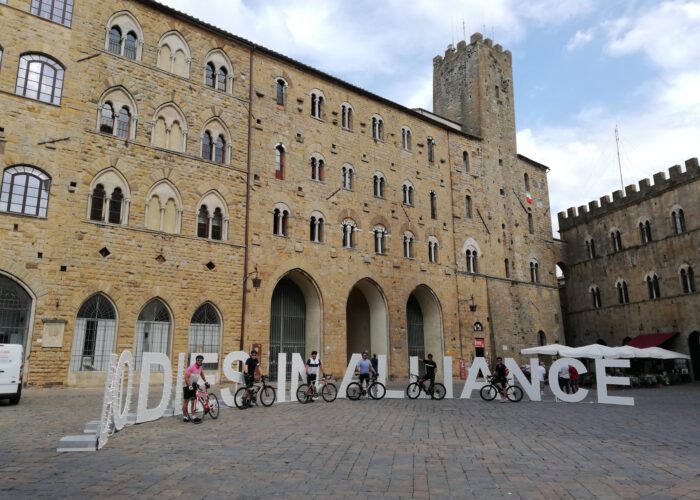 A bike tour in Tuscany
