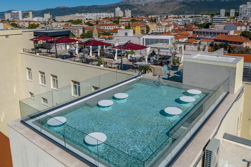 Hotel Cornaro roof top